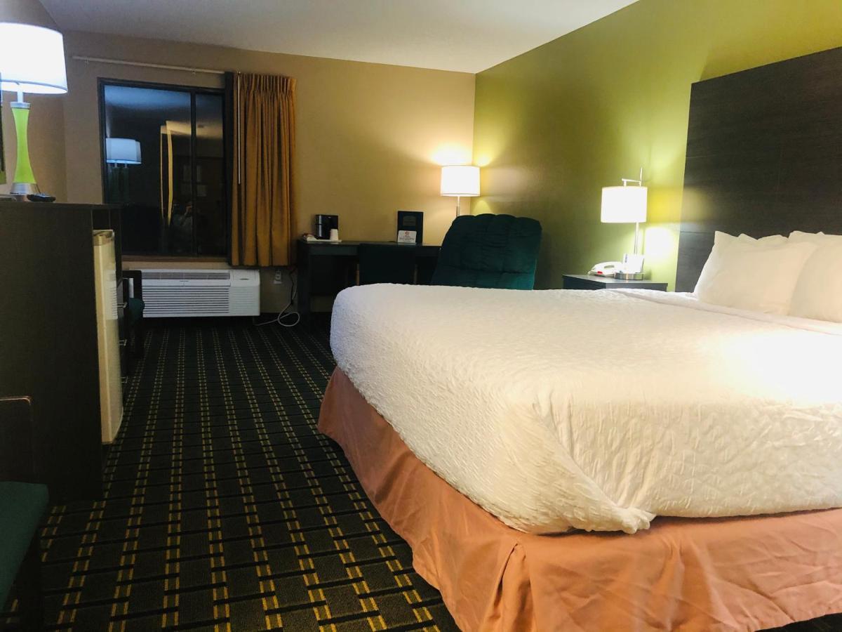 Americinn By Wyndham Columbus Wisconsin Buitenkant foto